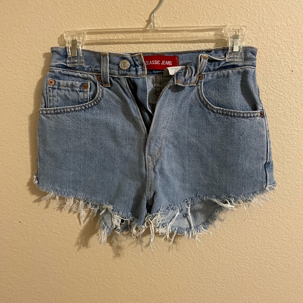 Classic jean shorts